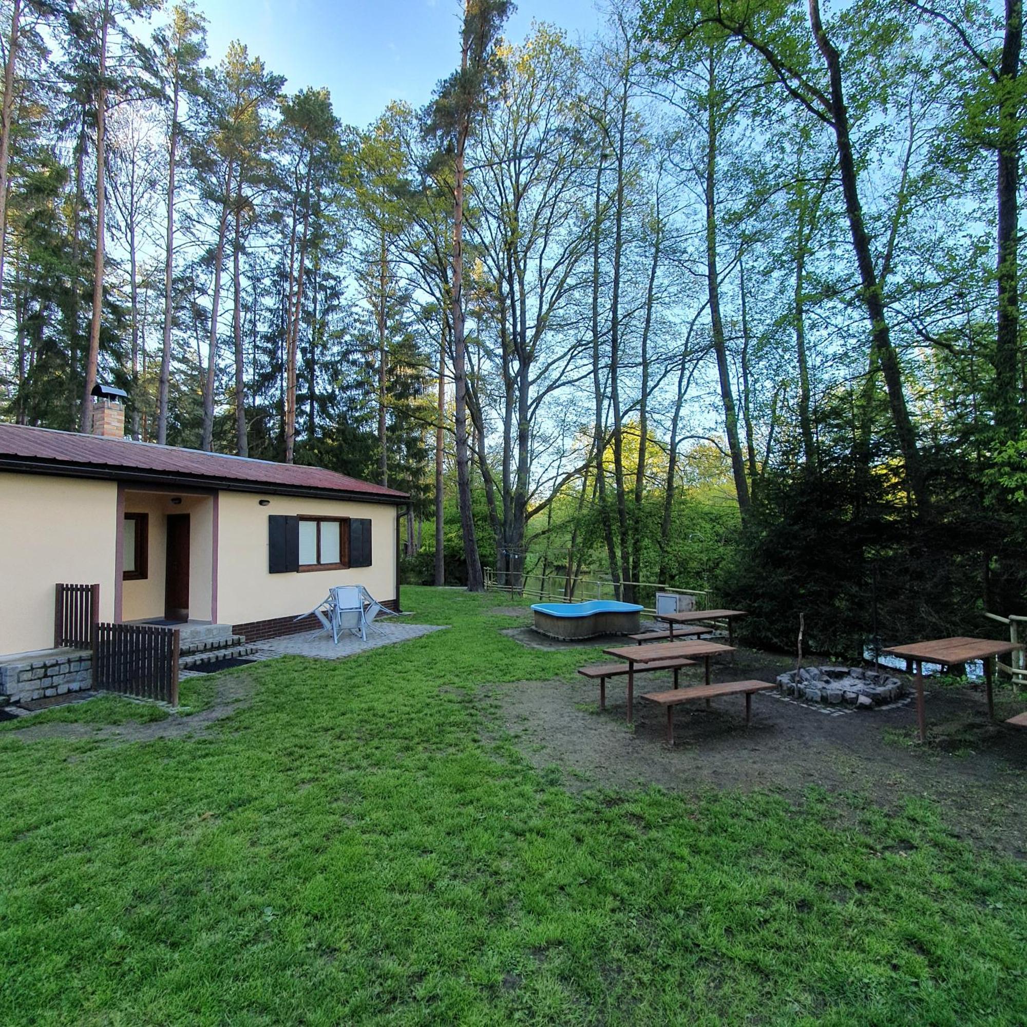 Rekreacni Chata Val Veselí nad Lužnicí Eksteriør billede